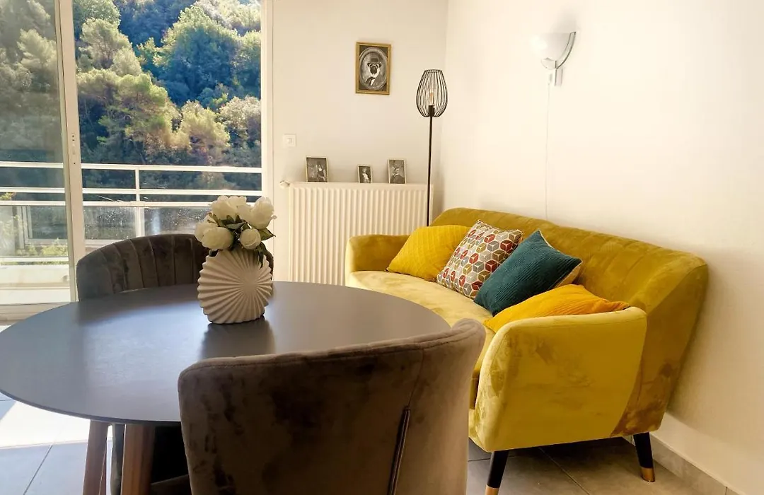 Villa Madeleine - Résidence Services-1
