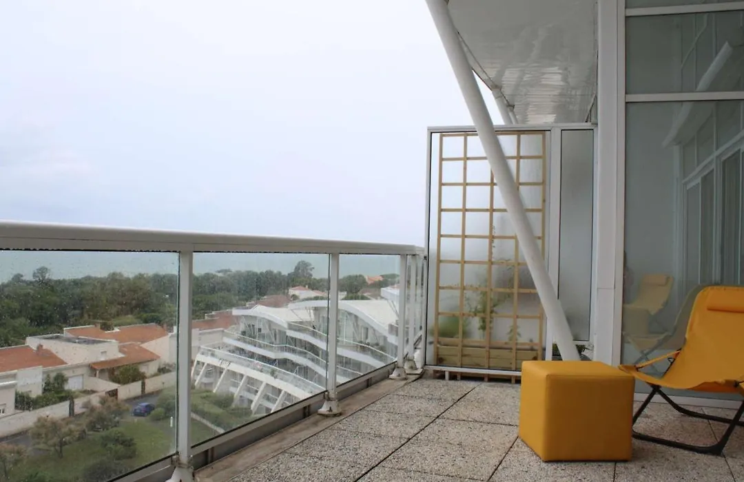 Bel Appartement T3 avec Balcon aux Minimes, La Rochelle - FR-1-246-587-1