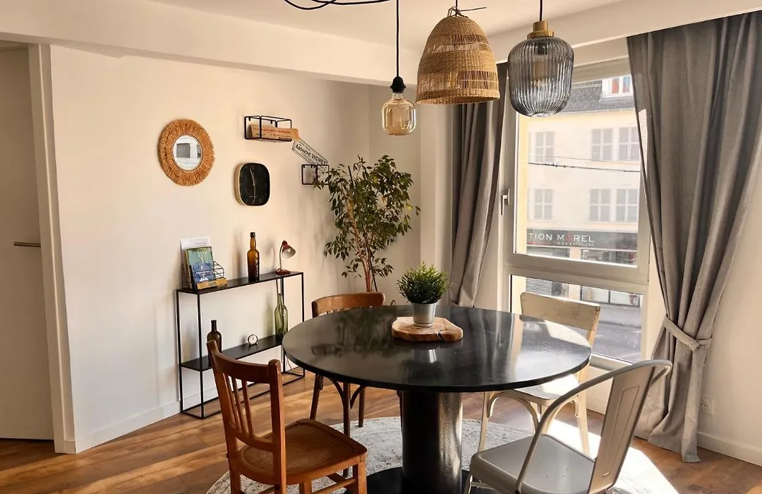 Appartement 2 Chambres Avec Parking-1