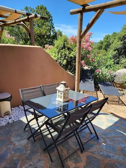 Mini Villa A 5Min À Pieds De La Plage Santa Giulia-1