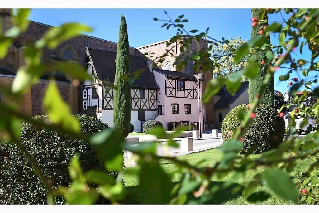 La Maison Rose, chaleureuse et luxueuse-1