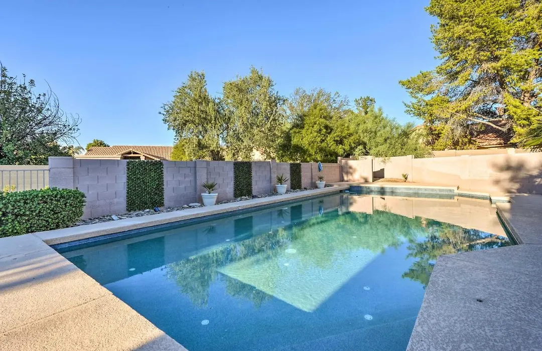 Upscale Scottsdale Oasis With Patio And Hot Tub!-1