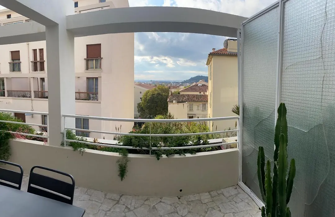Terrasse Plein Sud - Chaleureux En Centre Ville-1
