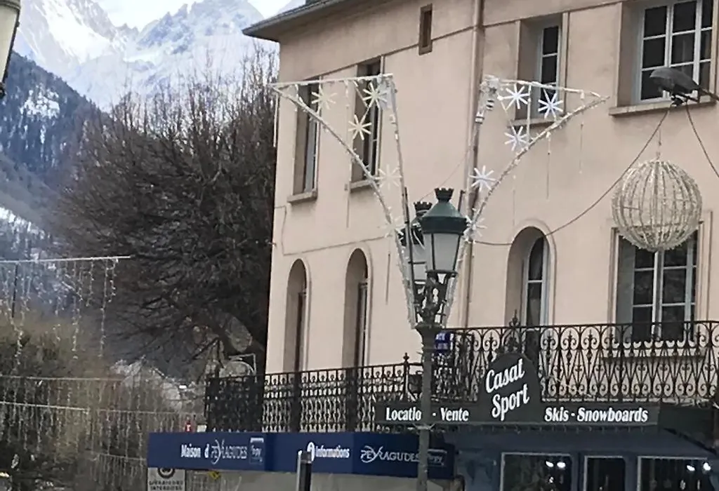 Bel Appartement Bagneres De Luchon Centre-1
