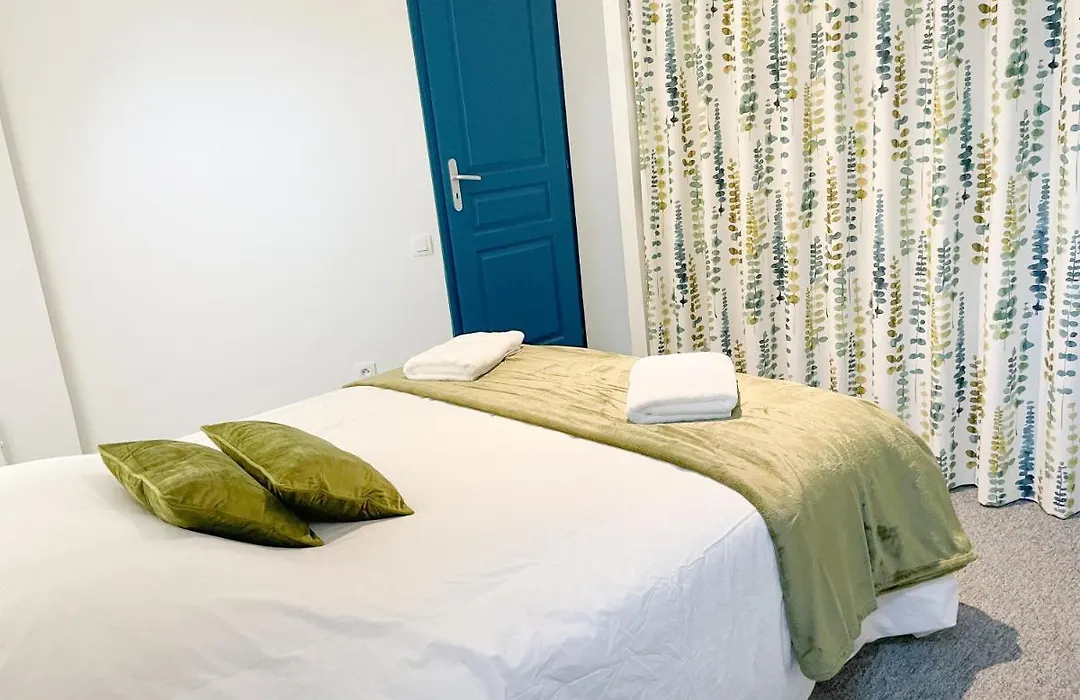 Bel Appartement Contemporain-1