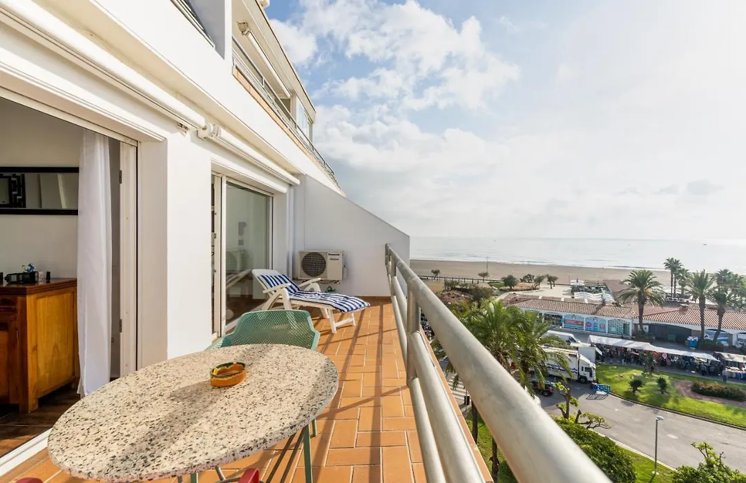 Welcs Apartamento 024 Emp Frente Al Mar Con Terraza-1