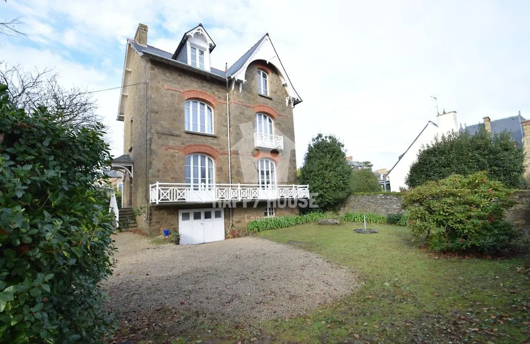 Cancale Centre Brise Marine 14 Personnes-1