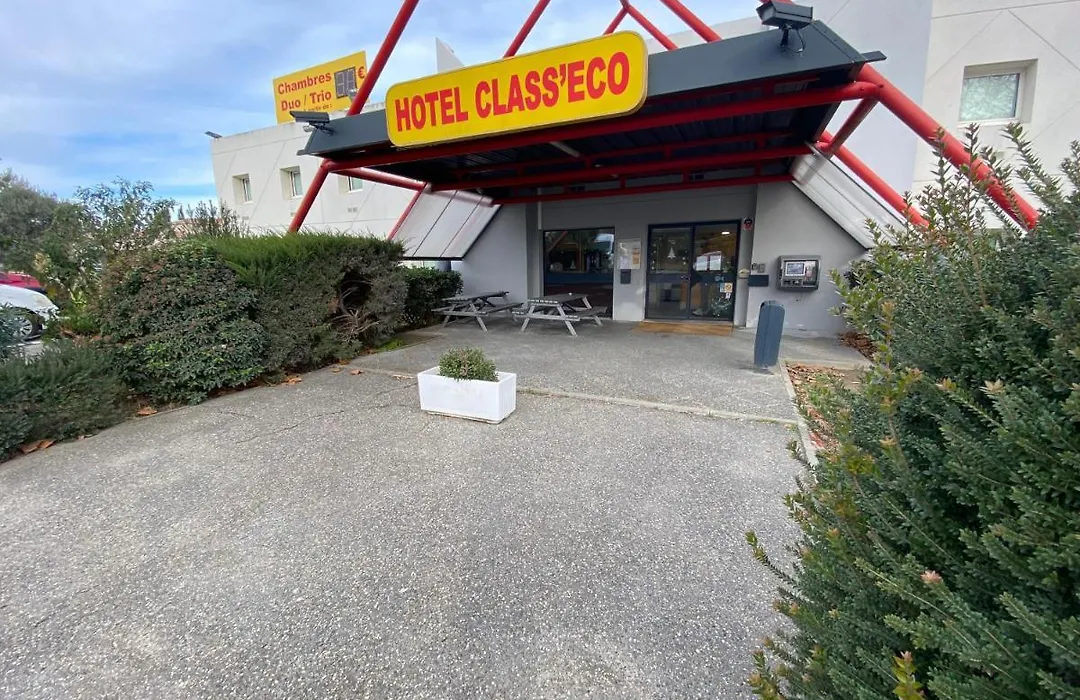 Hotel Class'Eco Carcassonne-1
