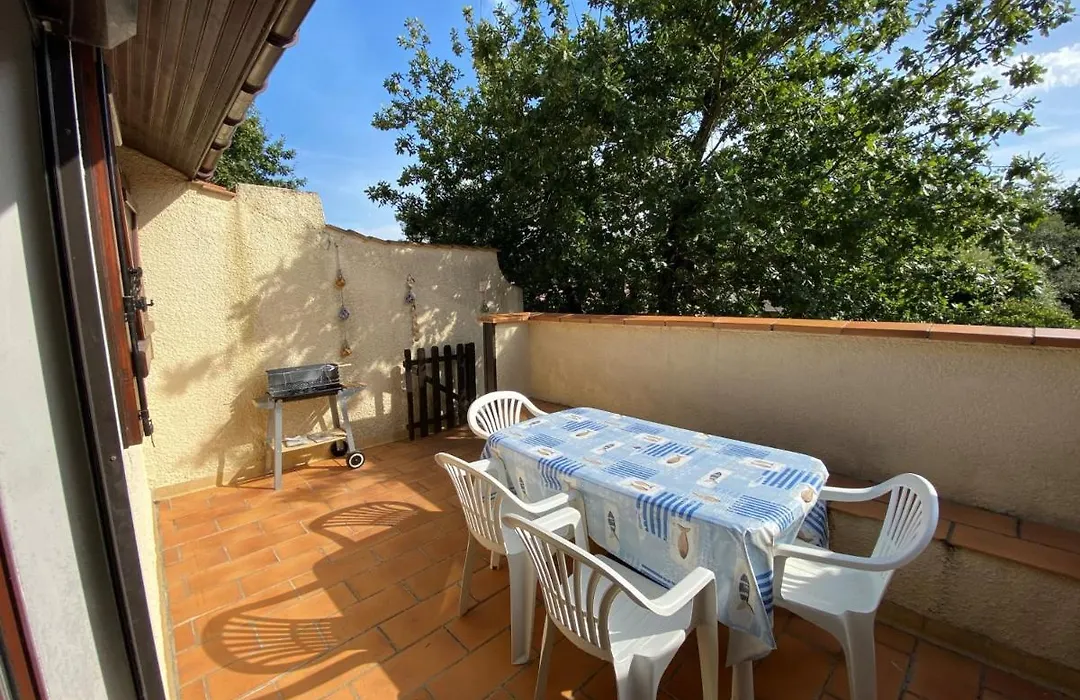 Maison Avec Terrasse Et Bbq, Proche Plage Et Centre, 4 Pers, Tv, Parking - Soulac-Sur-Mer - Fr-1-648-53-1