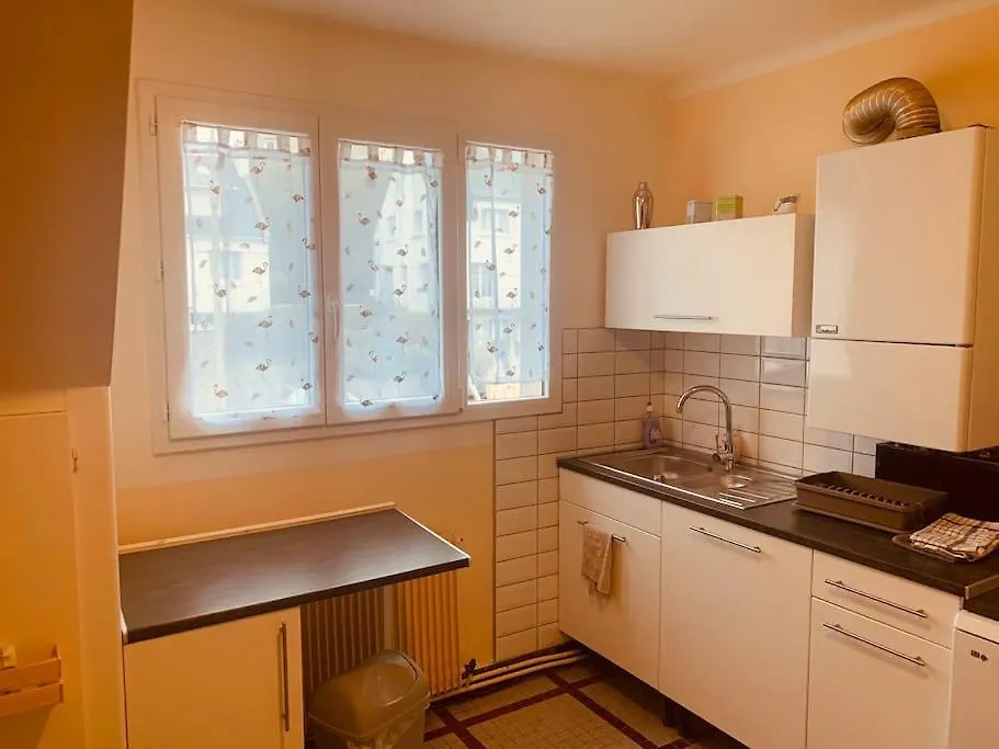 Grand Appartement Au Calme 2 Chambres-1