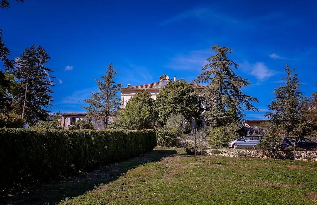 B&B en Provence- Villa Saint Marc-1