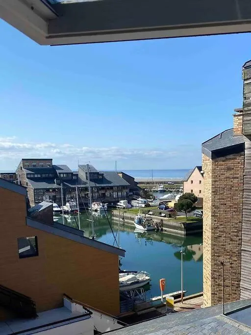 Studio Charme et vue mer-1