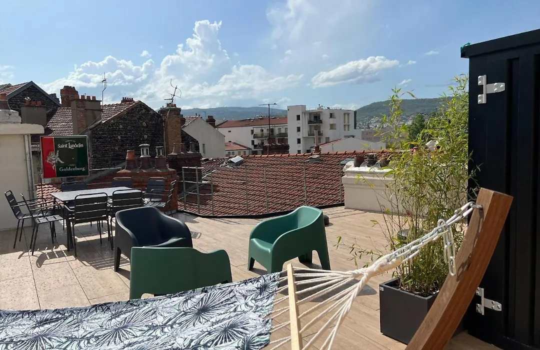 Appartement Avec Superbe Rooftop Privatif !-1