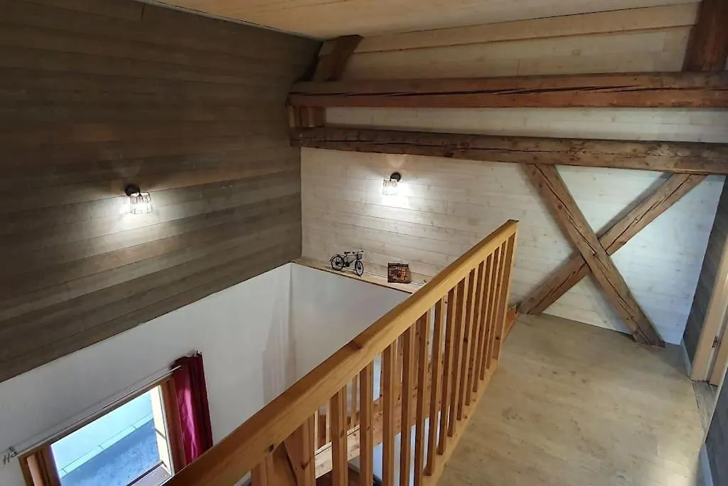 Grand appartement neuf avec parking gratuit.-1