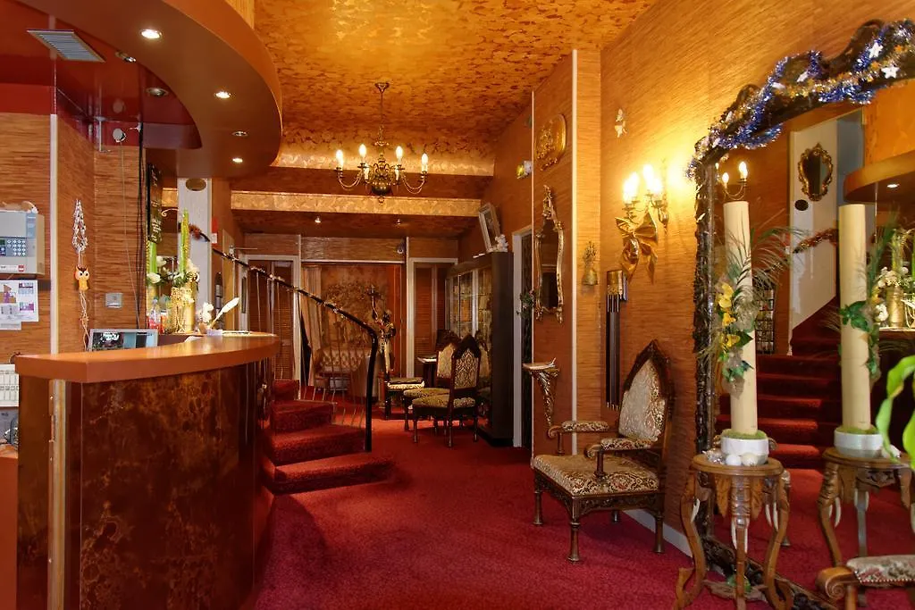 Trianon Grenoble Centre-1