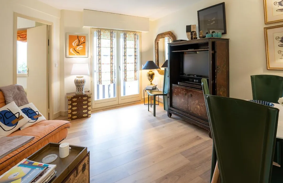 Appartement deauville place Morny non fumeur-1