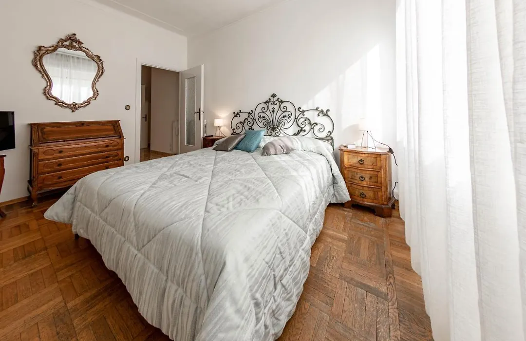 H11 Lux Ariston Sanremo - Centro-1