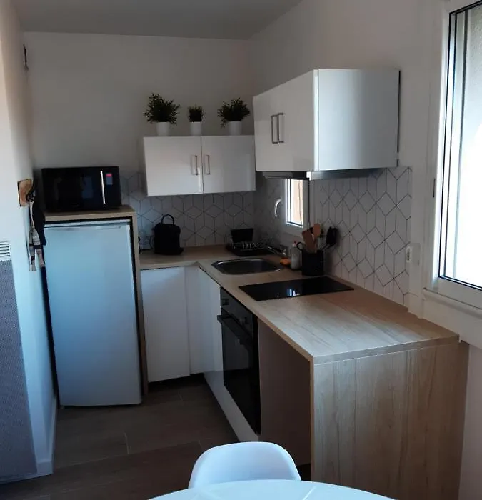 Appartement 2 pièces Les Arcades - draps et serviettes non fournis-1