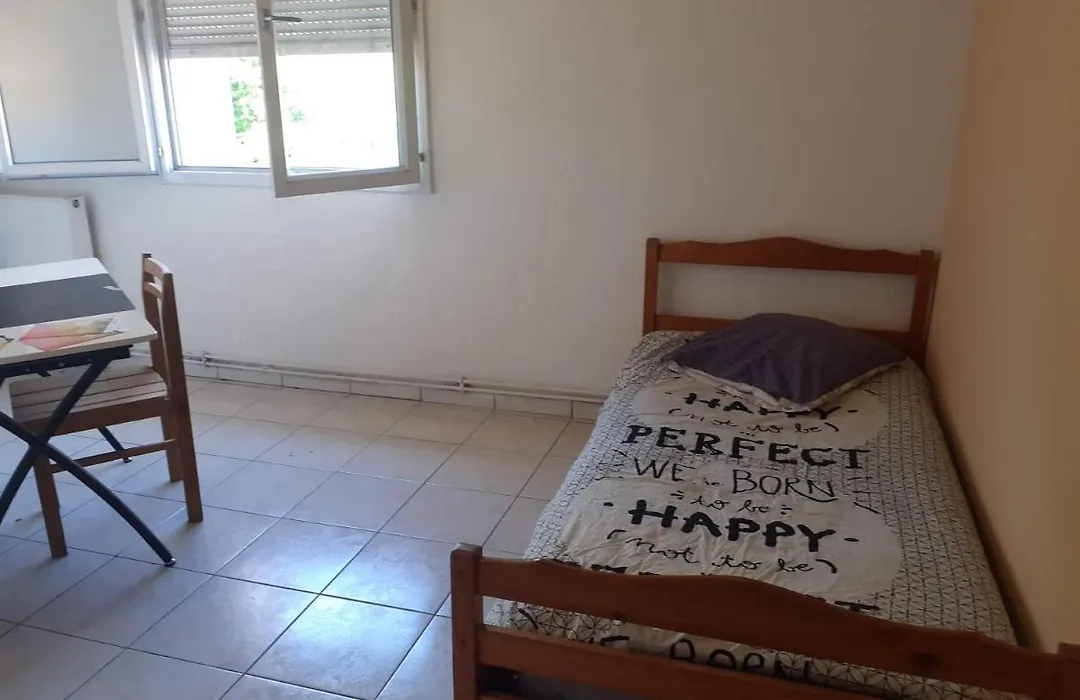 Chambre D'Hote Pres De La Gare Et Du Centre-1