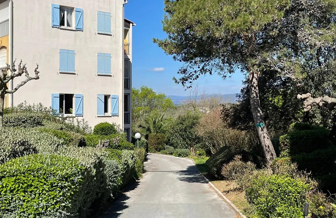 Frejus Lagon Bleu-1