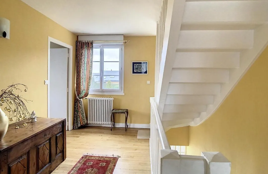 Maison de charme proche centre ville-1