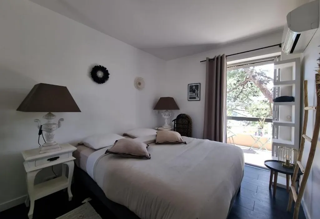 Superbe appartement avec Rooftop privé-1