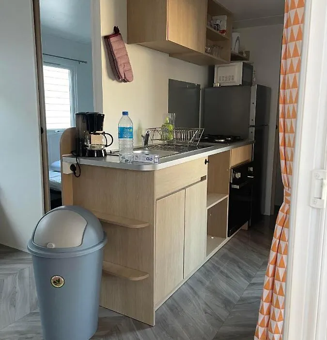 Camping La Carabasse Mobilhome 4/6 Personnes-1