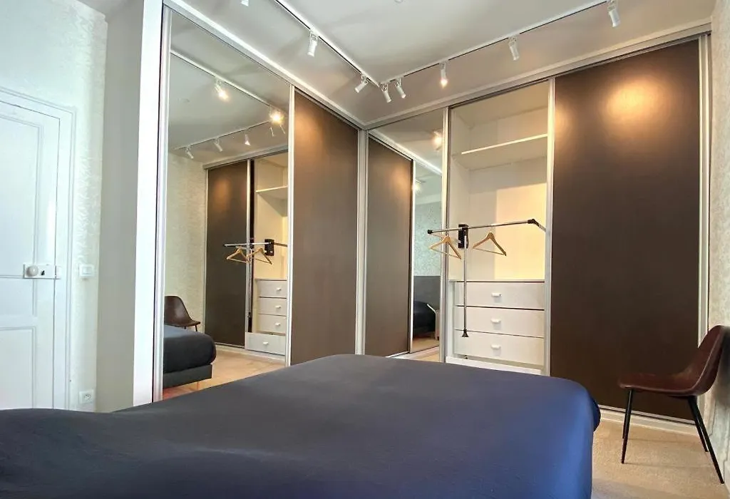 FLOYDROOM'S Pau chambre hôtes standing dans appartement partagé proche château-1