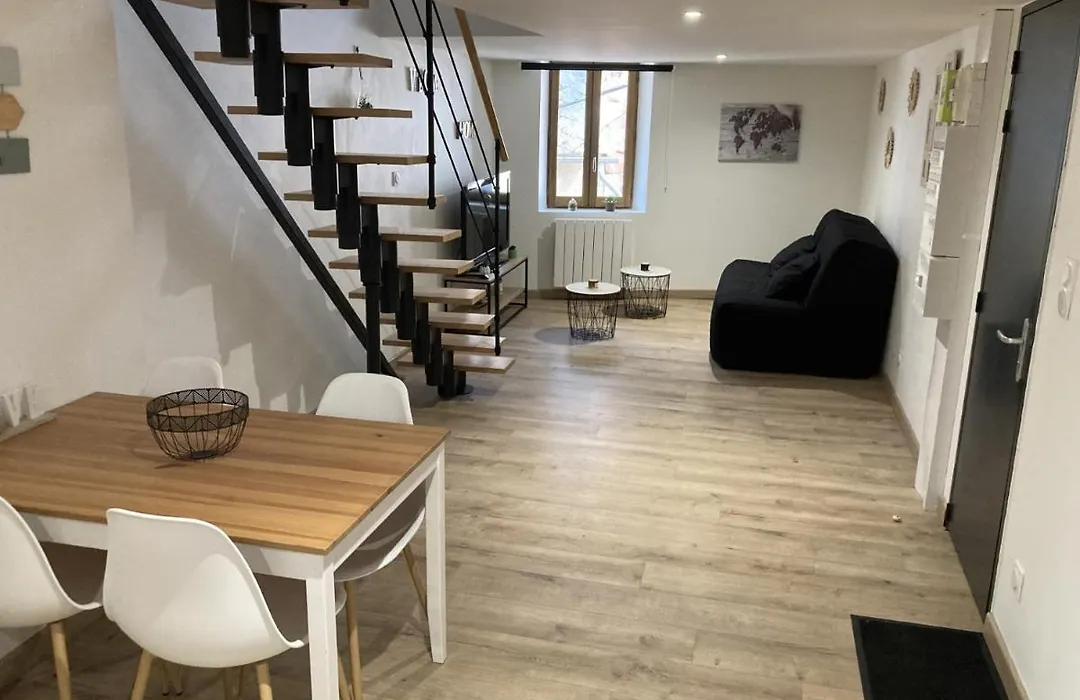 Appartement au cœur d'Espalion Le Perchoir du Lot-1