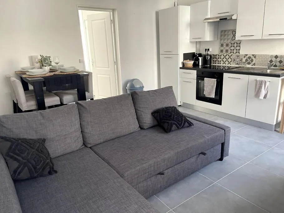 Appartement Proche De La Gare Au Coeur De La Ville-1