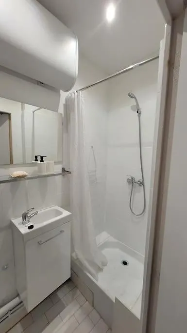 Appartement Toulon 5/6 couchages-1