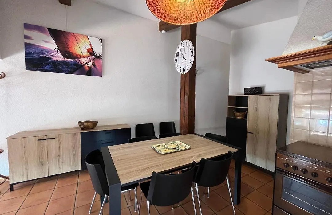 6COMA6 Appartement avec terrasse vue mer-1