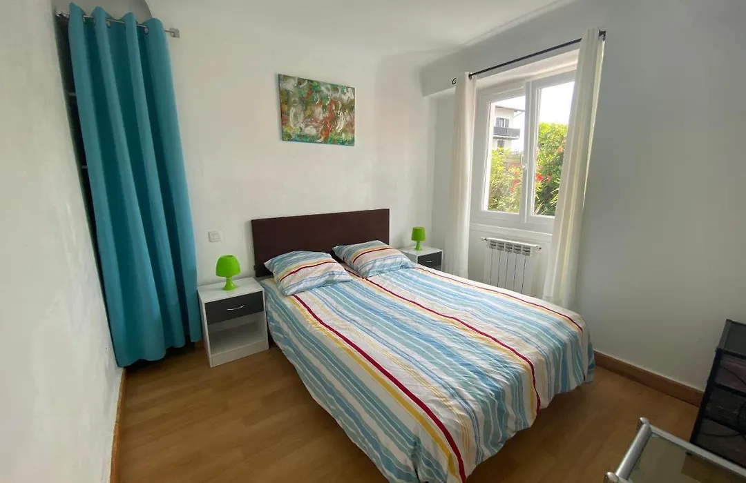 T3 Sur Quartier Haut D'Hendaye-1