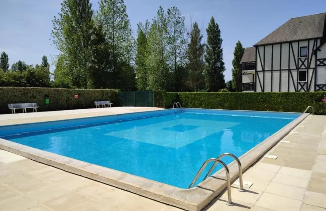 The Birdee - Terrace Swimming Pool And Car Park-1