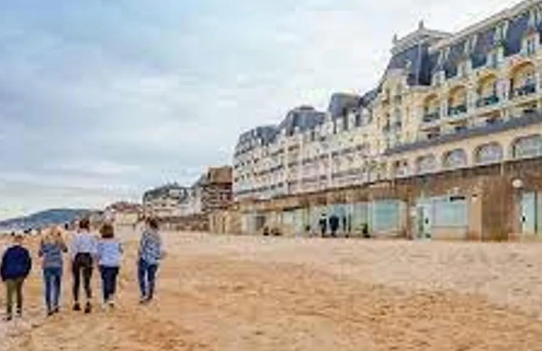 Appartement à Cabourg proche plage et casino, 4 personnes, parking privatif - FR-1-465-61-1