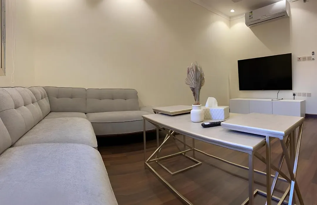 Luxurious 2-Bedroom Apartment In Batha Quraish-1