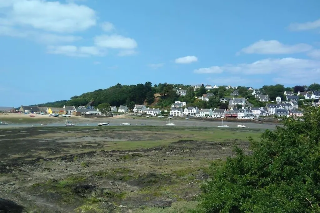 Petit nid des années 30 sur les hauts de Morlaix-1