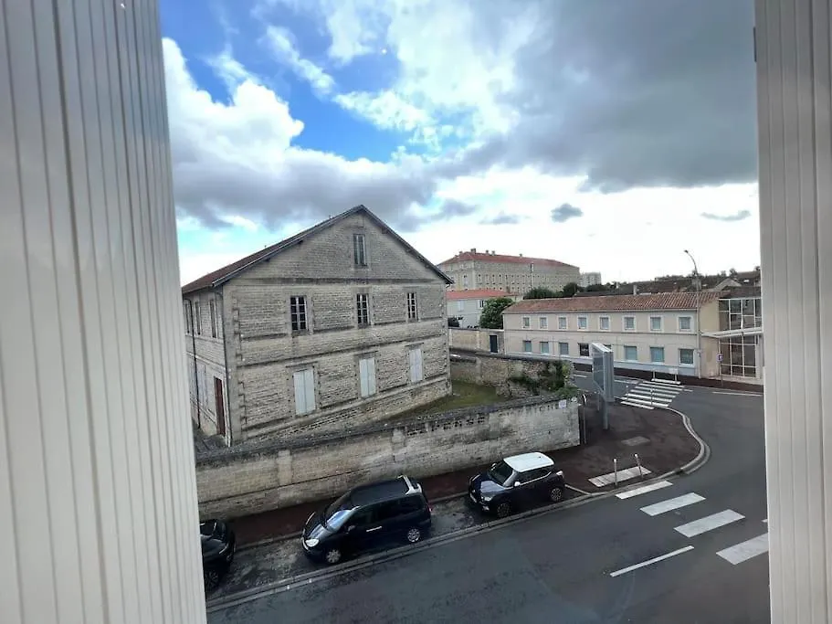 Appartement centre-ville * RDC * clim * WIFI * Haut de gamme *-1