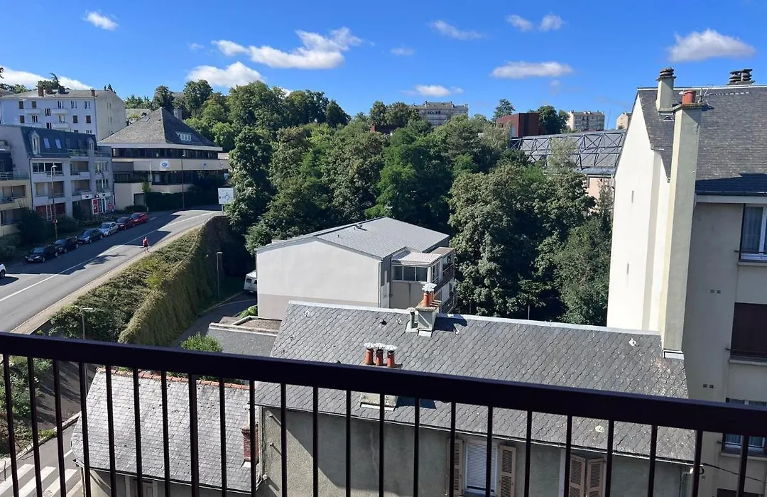 T2 Centre ville, Soulages, Amphithéâtre - WIFI clim balcon parking-1