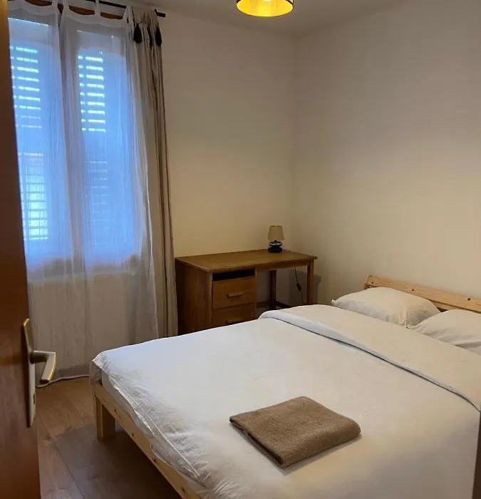 Duplex Sallanches - Terrasse, Centre & Parking By Alpenlysallanches-1