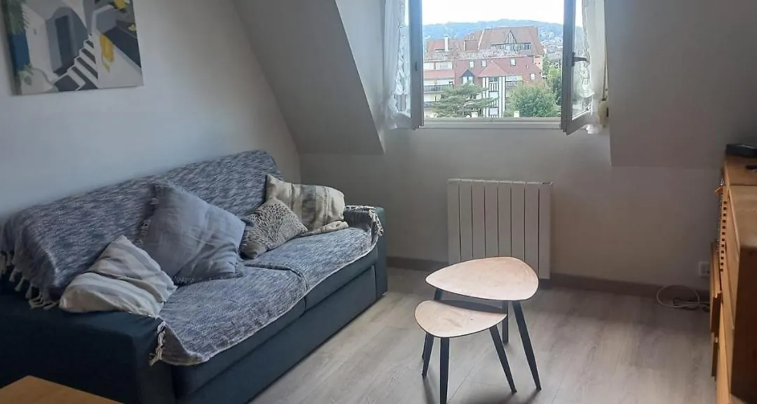 Appartement lumineux et fonctionnel en bord de mer-1