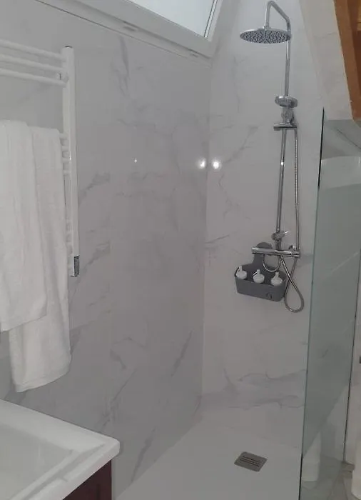 Apartamento Villalvaro Con Parking-1
