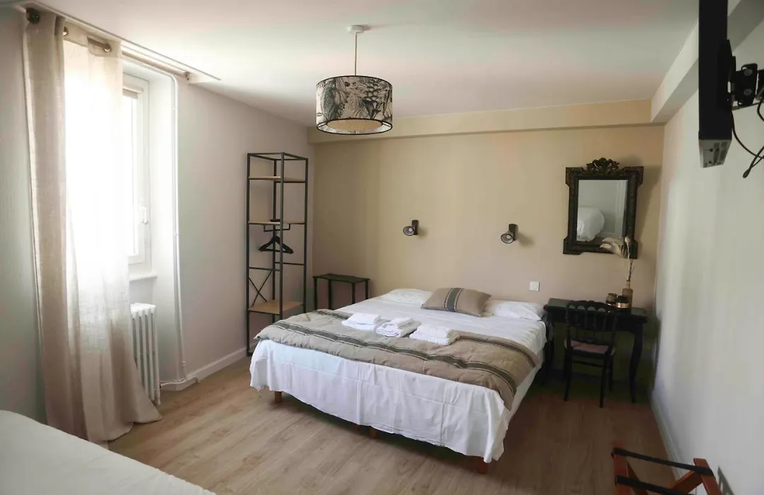Logis hotel le Neptune-1