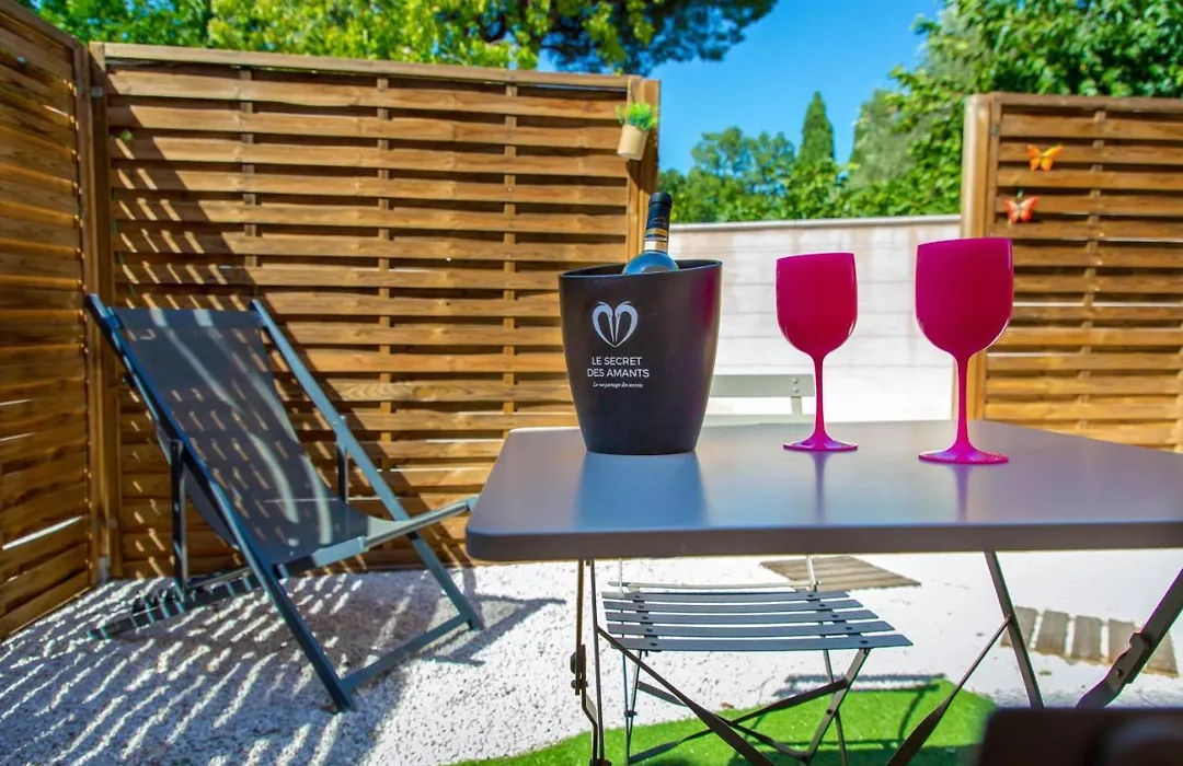 Appartement Jacuzzi Love Room Jacuzzi-1