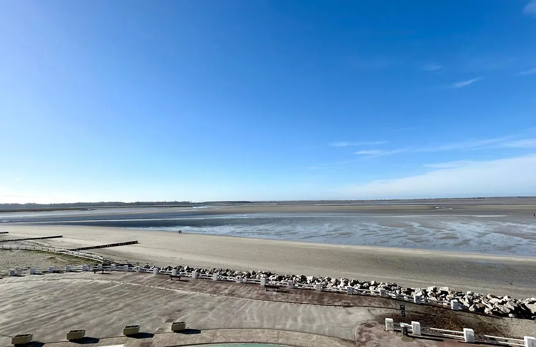 Studio avec balcon, vue panoramique sur la baie-1