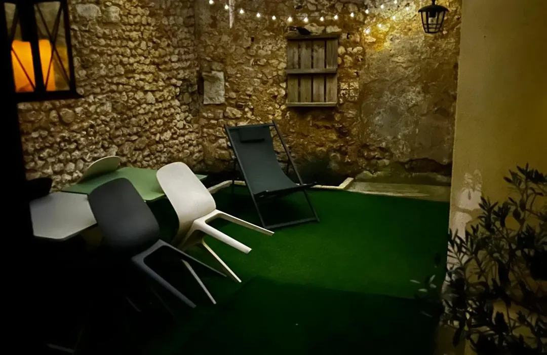 La Petite Rochambelle (hyper centre-ville)-1