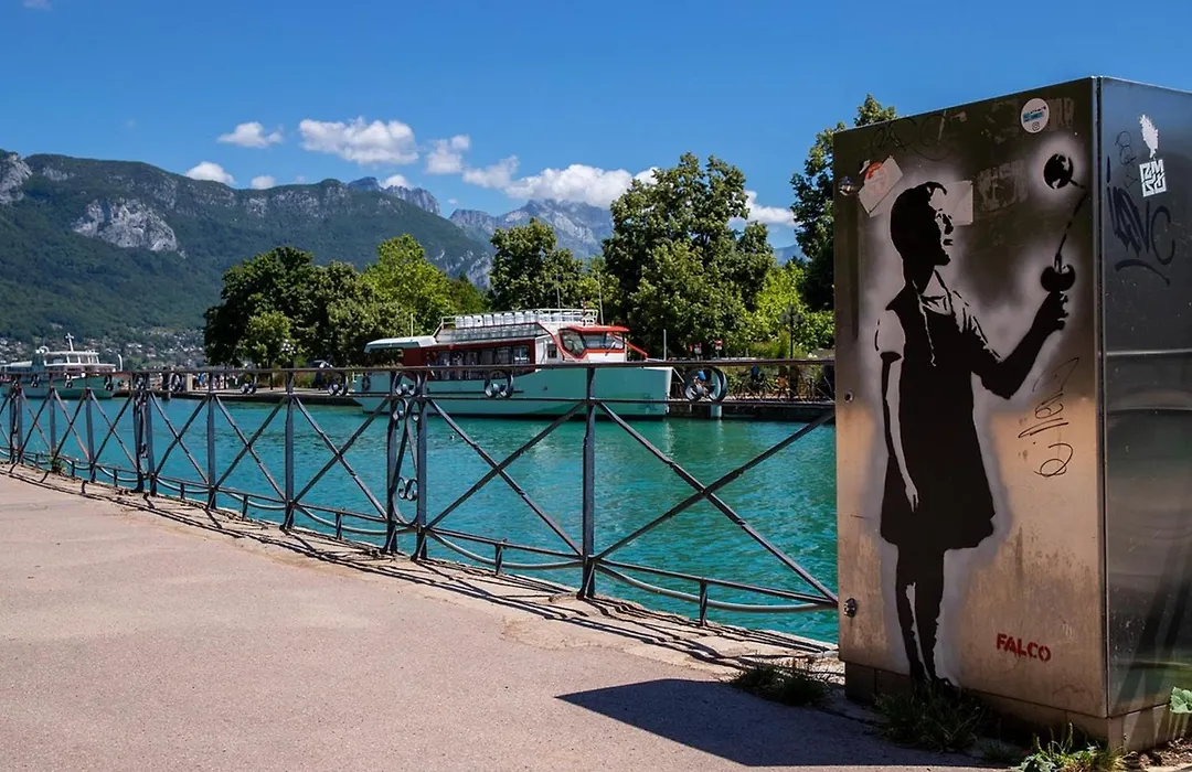T1 Confortable à 2 Pas du Centre d'Annecy avec Parking et Terrasse - FR-1-432-44-1