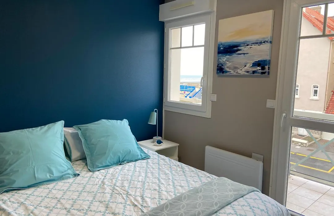 LE BON ENDROIT en bord de mer, vue mer , parking et wifi-1