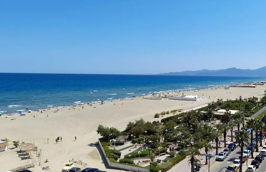 Grand appartement standing front de mer 90 m2-1