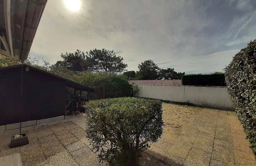 Villa Patio Charmante, 2 Pas des Plages, Terrasse, Parking, Piste Cyclable - FR-1-239-892-1